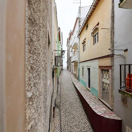 アパート Manelmar ナザレ