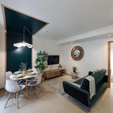 アパート Manelmar *