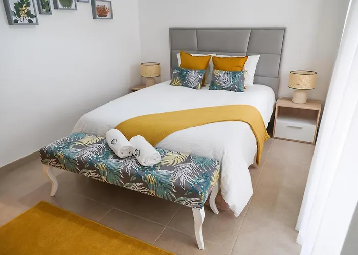 Manelmar Апартаменты